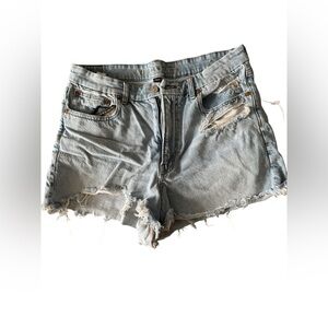 AE curvy 90s boyfriend short